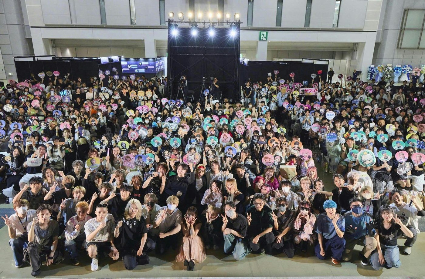 GG祭2026のステージ前に集まったクリエイターと観客
